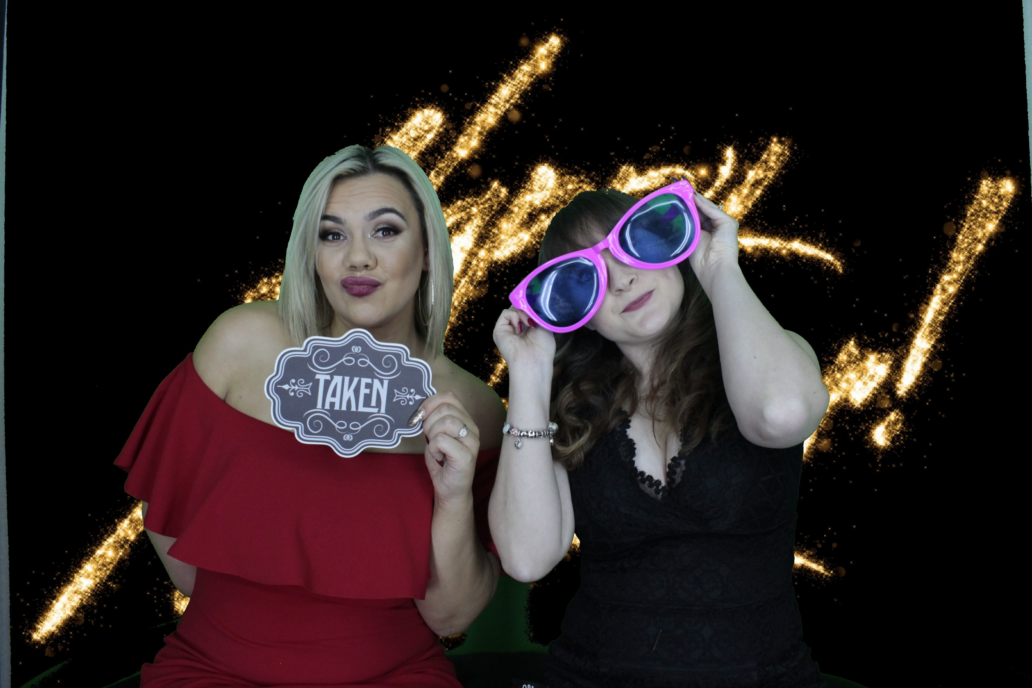 The Sussex Exchange New Years Eve | View more photos from the event at gallery.myphotoboothexperience.co.uk/u/MyPhotoBoothExperienceLtd/The-Sussex-Exchange-New-Years-Eve